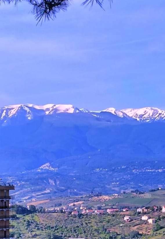 Dimora Majella Apartman Chieti Kültér fotó